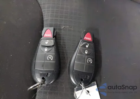 2016 Jeep Cherokee Latitude из США, поврежденный, VIN 1C4PJMCS1GW304168